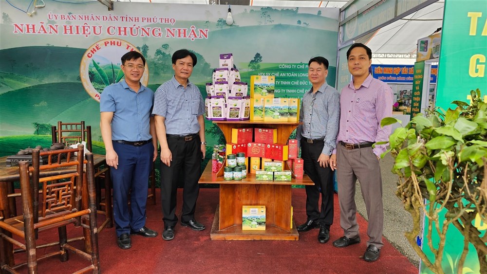 Gian hàng giới thiệu, quảng bá Nhãn hiệu chứng nhận Chè Phú Thọ năm 2023 của Sở KH&CN Phú Thọ