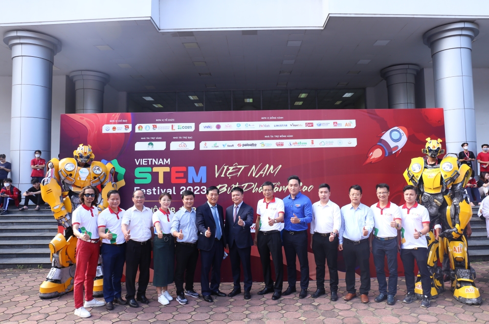 Ngày hội STEM Quốc gia 2023: Thế hệ trẻ Việt Nam đổi mới sáng tạo vì một tương lai tốt đẹp hơn