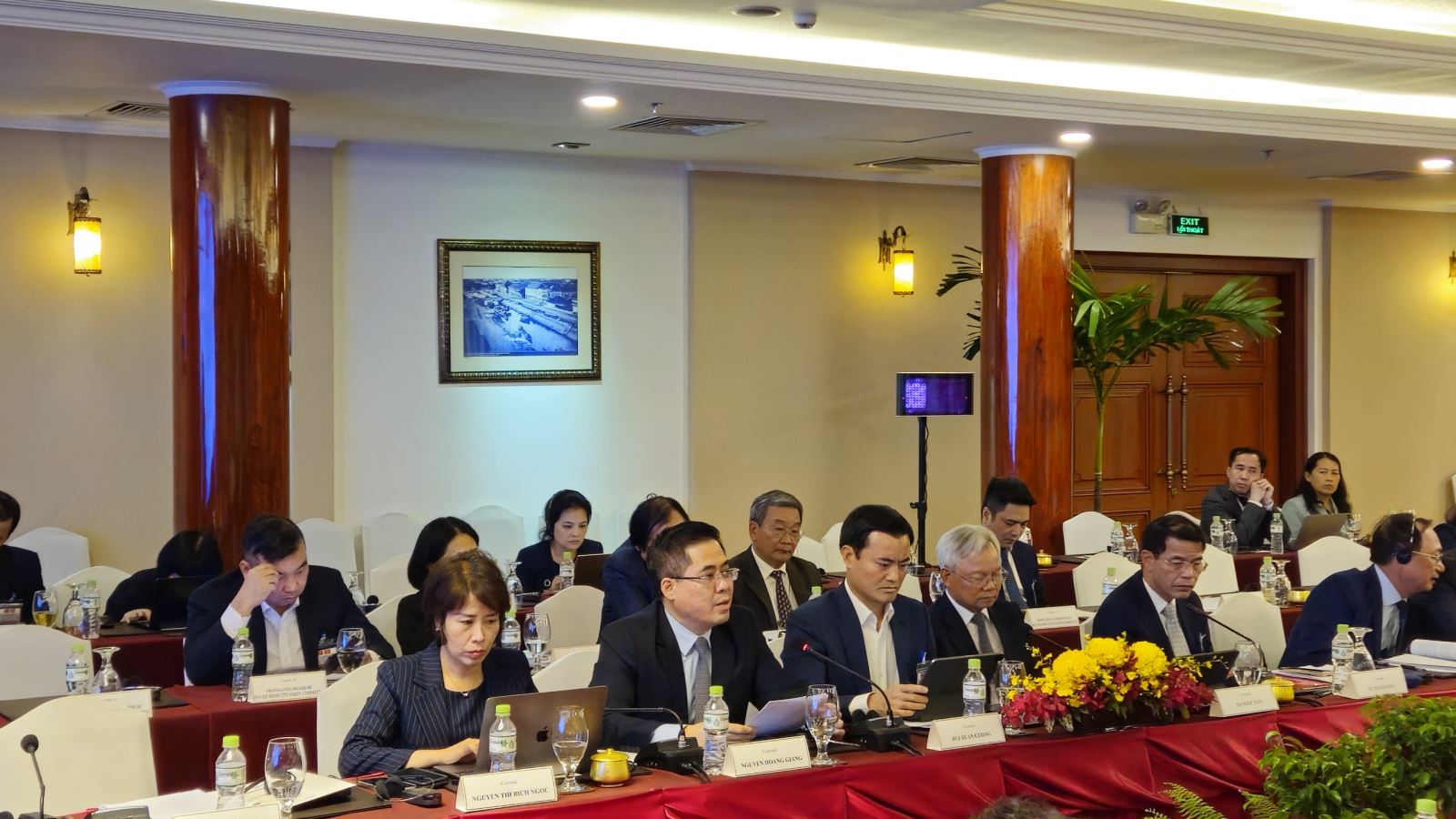 Phát triển, ứng dụng khoa học công nghệ vào quản lý và bảo vệ môi trường ở Việt Nam