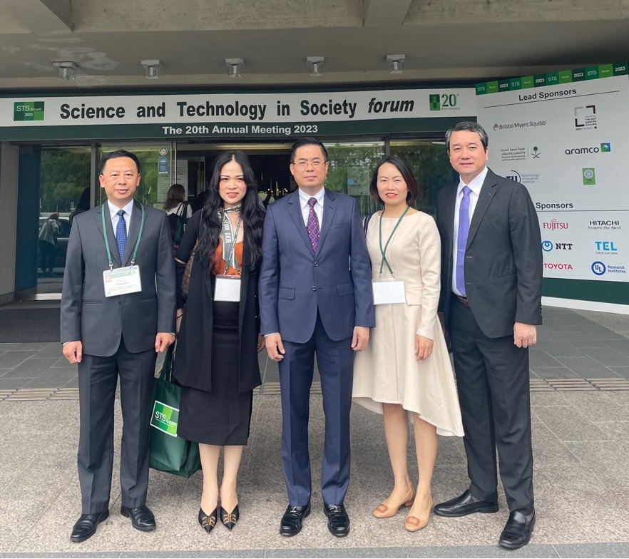 Thúc đẩy hợp tác, phát triển khoa học mở và lưu chuyển chất xám giữa các quốc gia nhằm giải quyết vấn đề toàn cầu