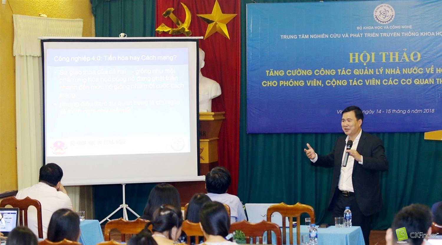 Tăng cường công tác quản lý nhà nước về hoạt động KH&CN cho phóng viên, cộng tác viên các cơ quan thông tấn báo chí