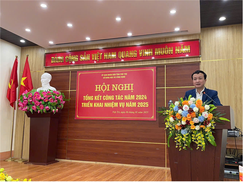 Sở KH&CN tổ chức Hội nghị cán bộ công chức, viên chức , tổng kết công tác năm 2024 và triển khai nhiệm vụ năm 2025