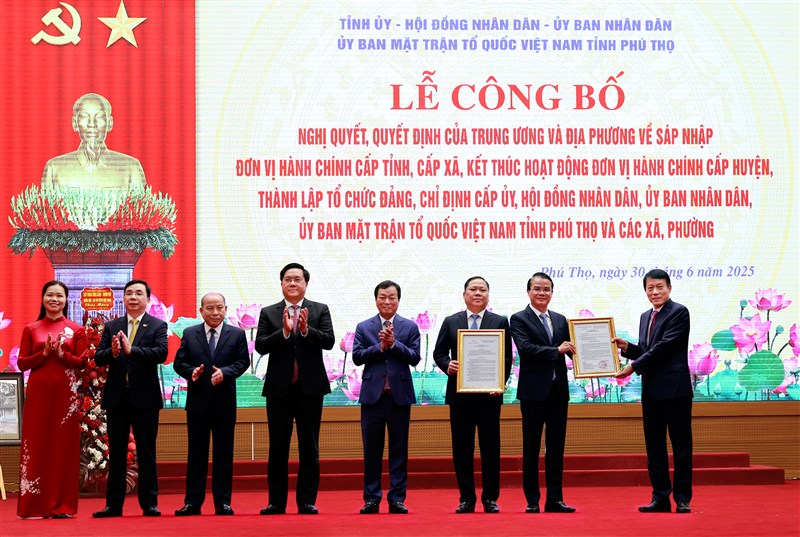 Danh sách các đồng chí Thường trực Tỉnh ủy, Ủy viên Ban Chấp hành Đảng bộ tỉnh Phú Thọ (mới)