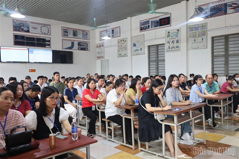 Người dân đã có thể xuất trình Giấy phép lái xe trên VNeID