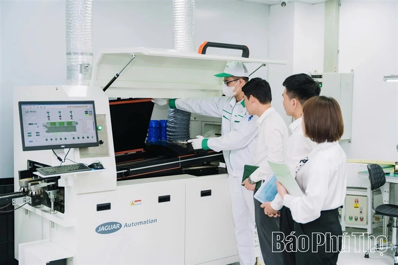 Lumi Smart Factory tiên phong đổi mới sáng tạo và phát triển