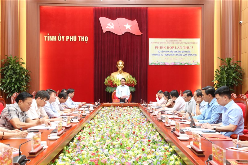 Tạo chuyển biến mạnh mẽ trong phát triển KHCN, đổi mới sáng tạo và chuyển đổi số quốc gia