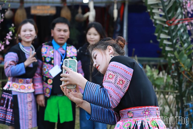 “Bứt tốc” chuyển đổi số: Mở ra bước chuyển đổi từ “xã hội số” đến “công dân số”