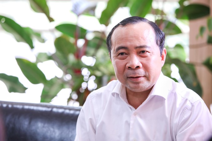 Nhà khoa học thoát cảnh 'bán lúa non'