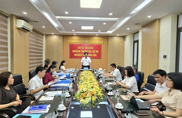 Nhiệm vụ "Nghiên cứu đổi mới, nâng cao chất lượng công tác đào tạo lý luận chính trị, tổng kết thực tiễn và nghiên cứu khoa học của trường chính trị tỉnh Phú Thọ" đạt loại xuất sắc