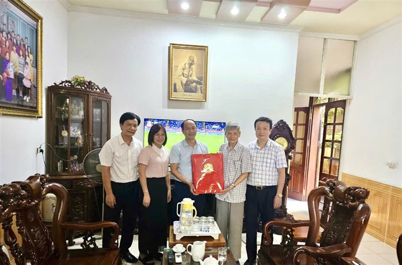 SỞ KHOA HỌC VÀ  CÔNG NGHỆ GẶP MẶT, THĂM HỎI GIA ĐÌNH CHÍNH SÁCH NHÂN NGÀY THƯƠNG BINH - LIỆT SĨ 27/7