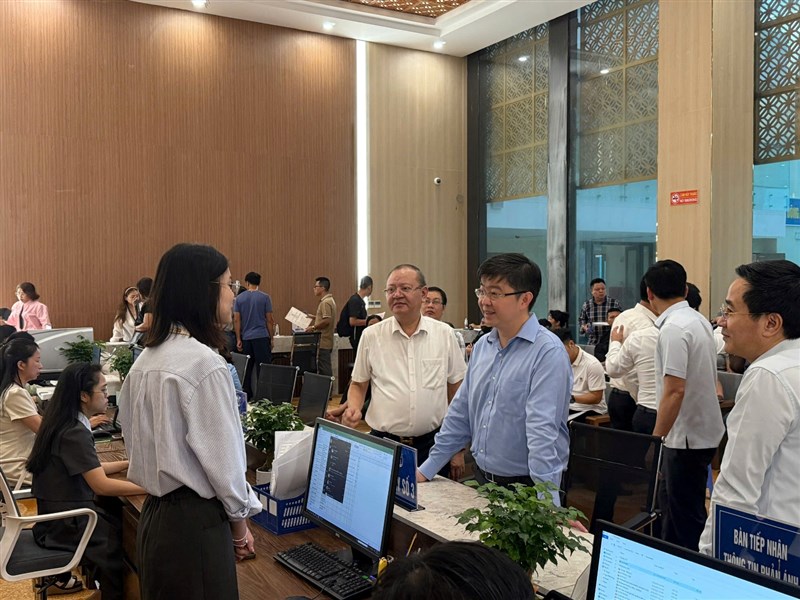 Bộ Khoa học và Công nghệ khảo sát mô hình hành chính công hai cấp tại Hà Nội