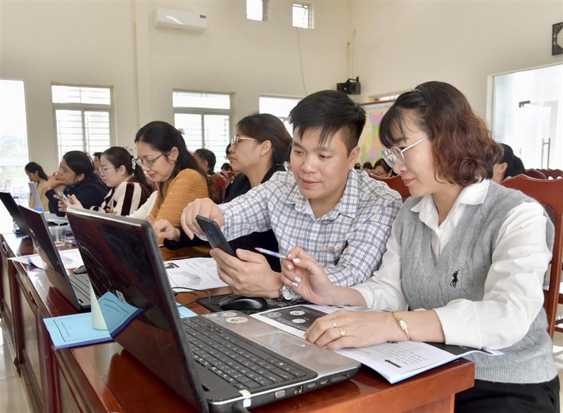 Tập huấn kỹ năng số tại phường Thống Nhất