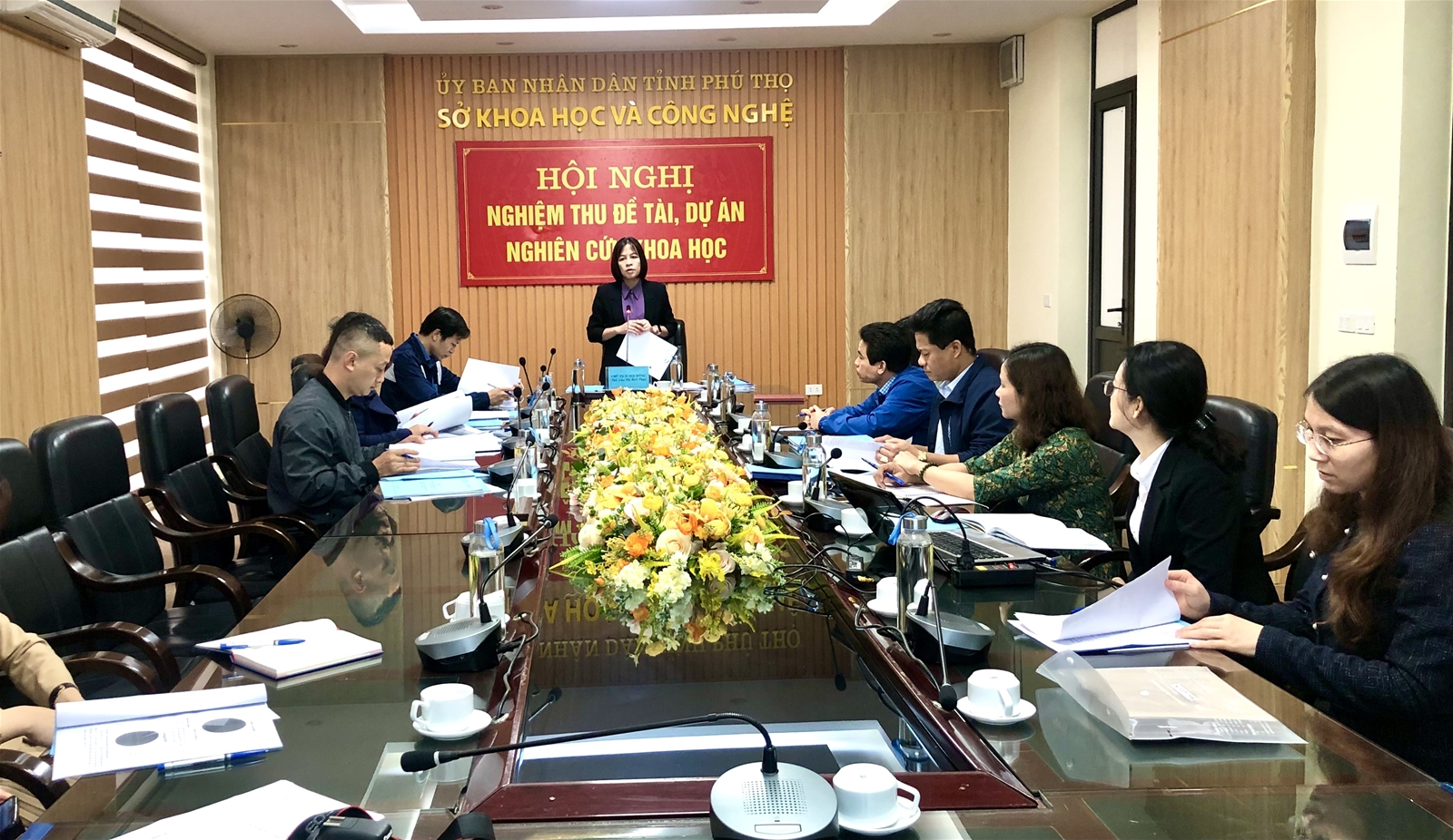 Nghiệm thu đề tài: Nghiên cứu công nghệ sản xuất giấy bìa cứng từ bã sắn