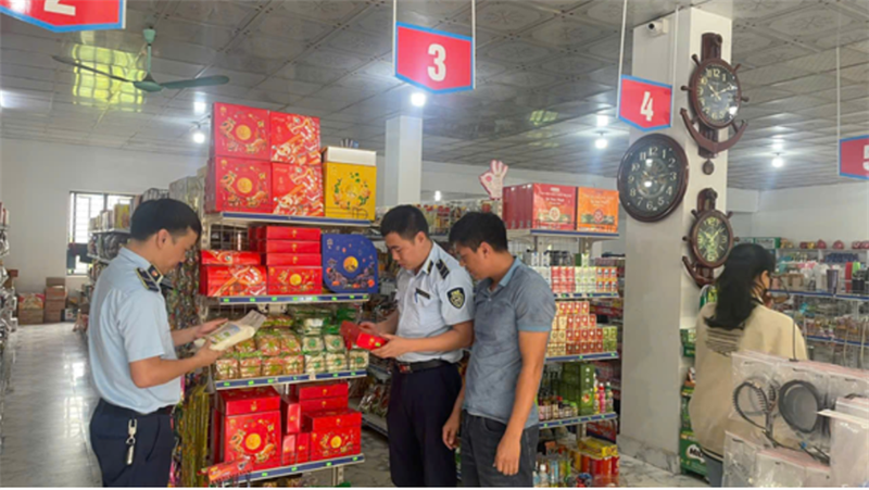 Phú Thọ đẩy mạnh cao điểm chống buôn lậu, gian lận thương mại và hàng giả