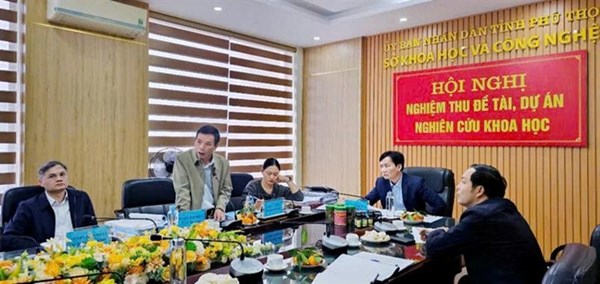 Nghiệm thu dự án khoa học công nghệ cấp Nhà nước uỷ quyền địa phương quản lý về mô hình nhân giống, sản xuất dược liệu kim ngân, sả chanh, húng quế theo GACP