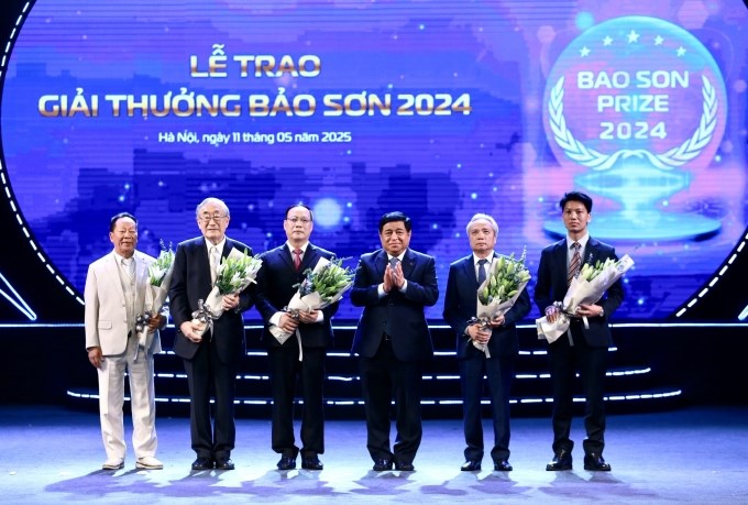 Bốn nhà khoa học giành Giải thưởng Bảo Sơn 2024