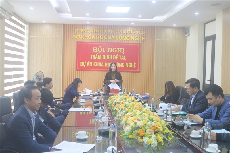 Hội nghị tuyển chọn tổ chức chủ trì đề tài KH&CN cấp tỉnh năm 2025: “Đánh giá thực trạng suy giảm nhận thức  ở người cao tuổi, đề xuất mô hình can thiệp dự phòng, chăm sóc và điều trị tại tỉnh Phú Thọ”