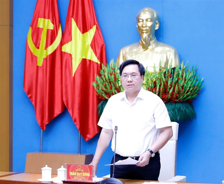 Chủ tịch UBND tỉnh Trần Duy Đông chỉ đạo triển khai đồng bộ các phương án, đảm bảo hoạt động ổn định sau sáp nhập