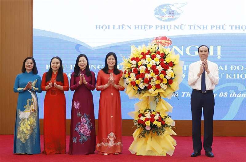 Biểu dương điển hình tiên tiến giai đoạn 2020 - 2025 và tổng kết Đề án 939/CP của Chính phủ về “Hỗ trợ phụ nữ khởi nghiệp”