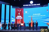 Bộ Khoa học và Công nghệ được trao tặng Huân chương Lao động hạng Nhất