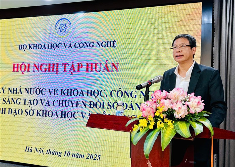 Hoàn thiện hành lang pháp lý, tạo nền tảng mới cho khoa học, công nghệ và đổi mới sáng tạo phát triển