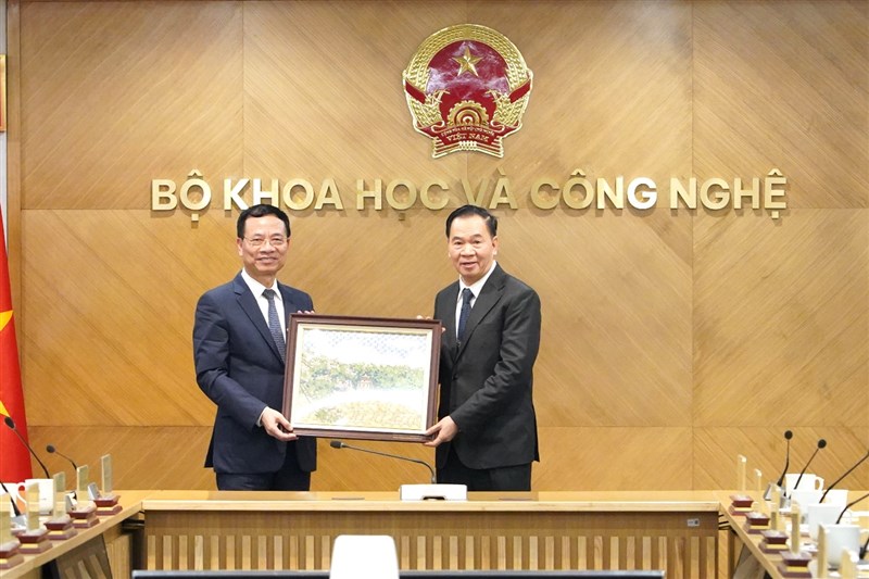 Việt Nam - Lào thúc đẩy hợp tác KH&CN gắn với chuyển giao, thương mại hóa và đào tạo nhân lực