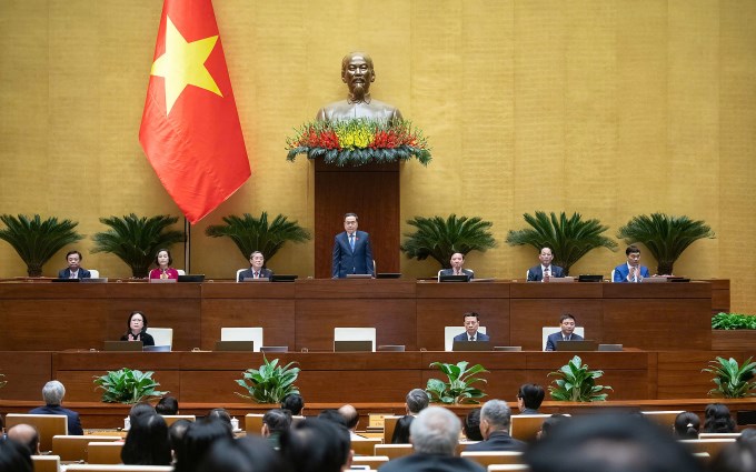 Sáng nay Quốc hội khai mạc, bắt đầu xem xét sửa Hiến pháp