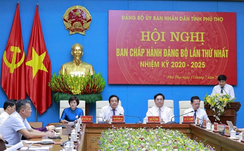 Đảng ủy UBND tỉnh Phú Thọ: Tập trung lãnh đạo sắp xếp tổ chức đảng, kiện toàn cấp ủy đồng bộ với sắp xếp tổ chức bộ máy cơ quan, đơn vị