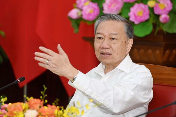 Tổng Bí thư: Dứt khoát bỏ tư duy không quản được thì cấm