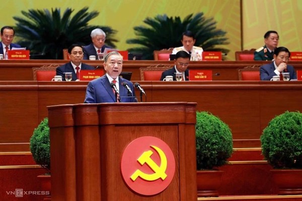 Đại hội Đảng XIV bước vào ngày làm việc thứ ba