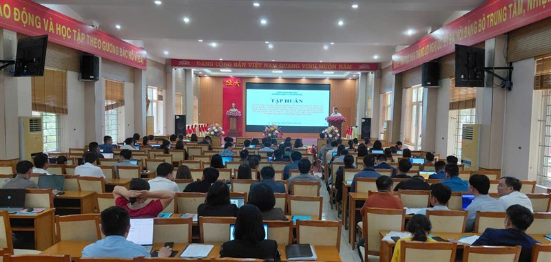 Phú Thọ tập huấn quản trị các hệ thống thông tin, triển khai ứng dụng trí tuệ nhân tạo