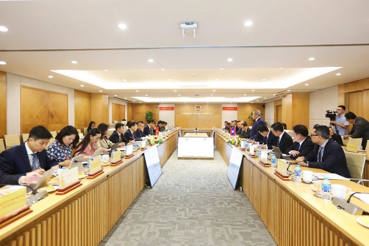 Việt Nam - Lào mở ra chương hợp tác mới về KHCN,ĐMST&CĐS