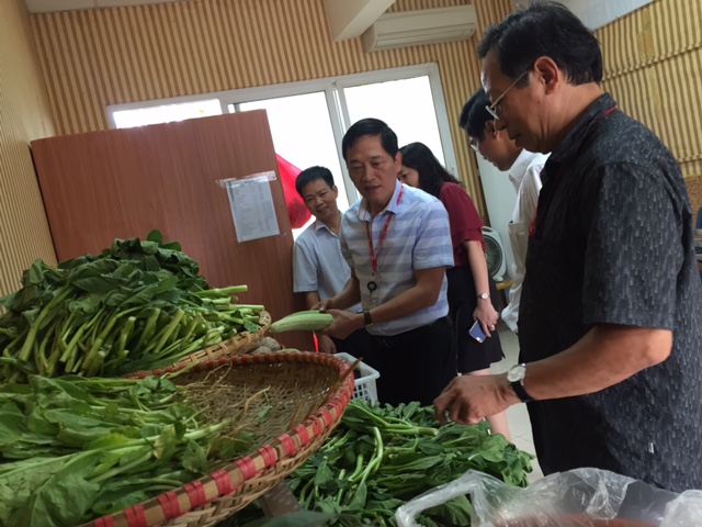  Khai trương điểm phân phối rau - quả - thực phẩm an toàn tại trụ sở Bộ KH&CN