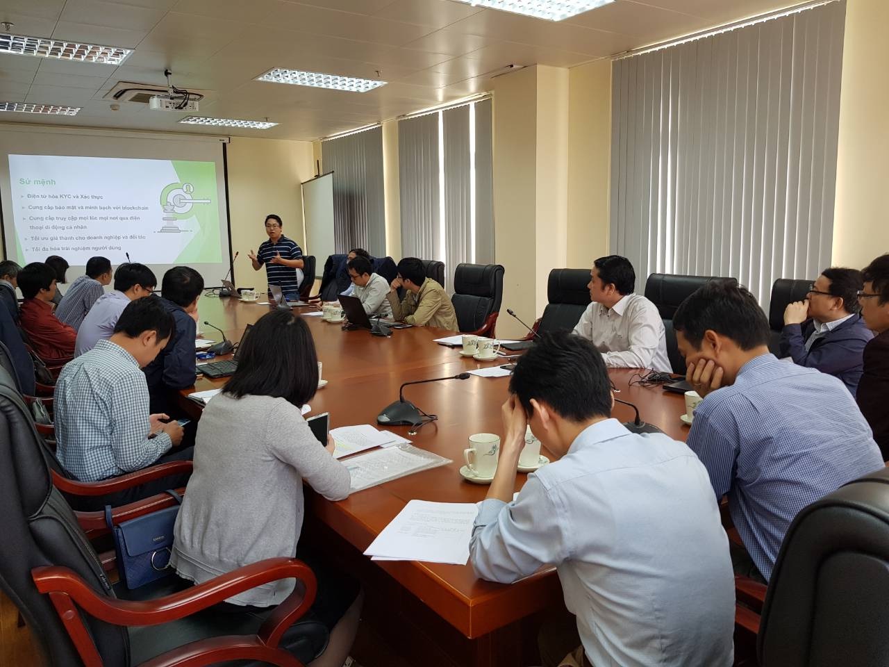 Xử lý kiến nghị của doanh nghiệp về phát triển ứng dụng công nghệ cao