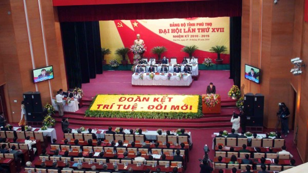 Tài liệu tuyên truyền Đại hội Đảng bộ tỉnh Phú Thọ lần thứ XVIII, nhiệm kỳ 2015 - 2020