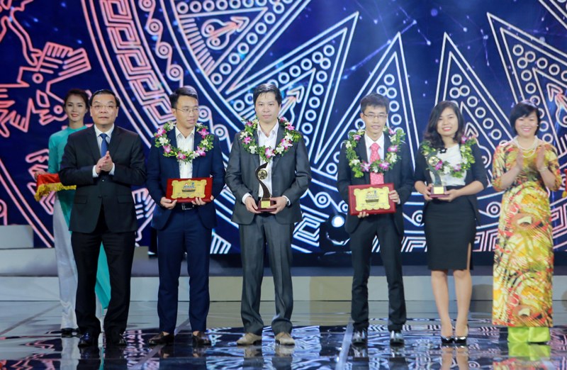 Trao Giải thưởng Nhân tài Đất Việt 2016