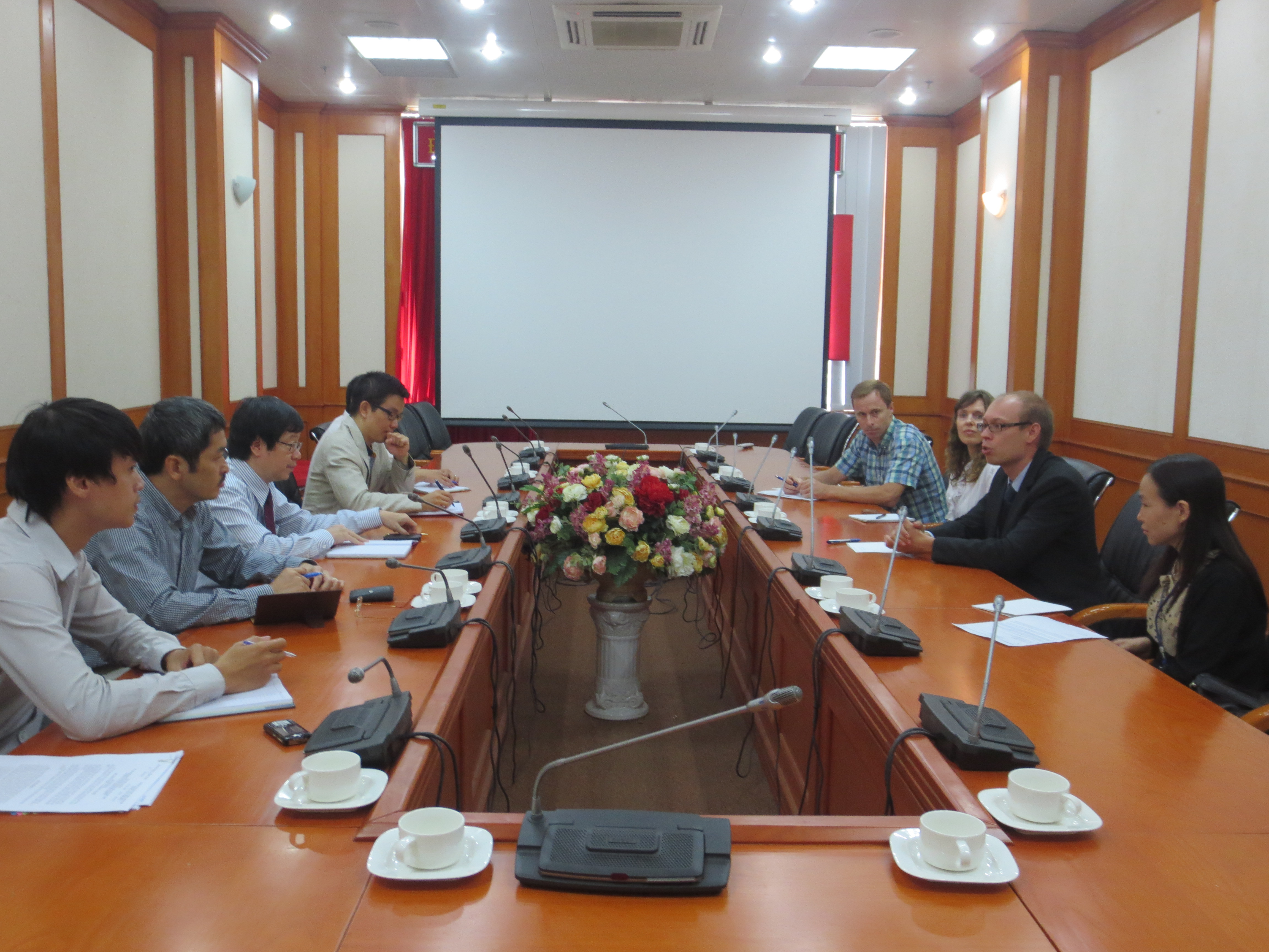 Thứ trưởng Trần Quốc Khánh tiếp và làm việc với đoàn công tác của IPP