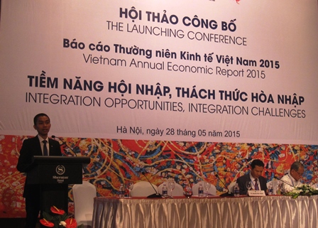 Công bố Báo cáo thường niên kinh tế Việt Nam năm 2015