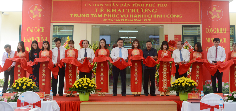Khai trương Trung tâm Phục vụ hành chính công tỉnh