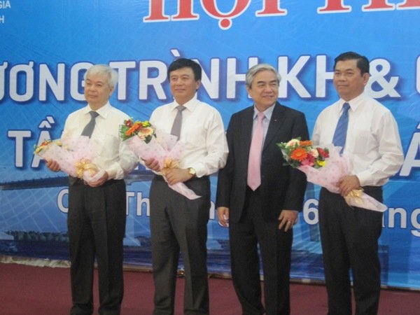  Lập Ban chủ nhiệm chương trình KH&CN cấp quốc gia thúc đẩy kinh tế miền Tây Nam bộ