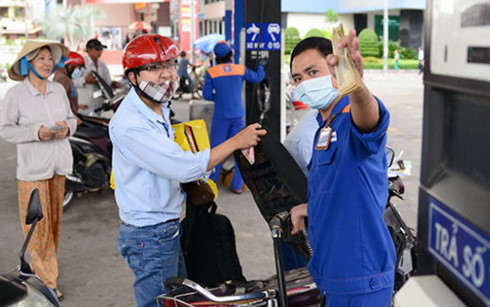 Dự báo giá xăng sẽ tăng mạnh khoảng 1.000 đồng/lít từ ngày 5/9