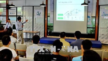 Hội thảo về xu hướng phát triển AI và cơ hội cho doanh nghiệp Việt Nam