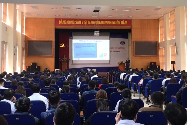 Ứng dụng xạ trị proton và hạt nặng trong điều trị ung thư tại Việt Nam