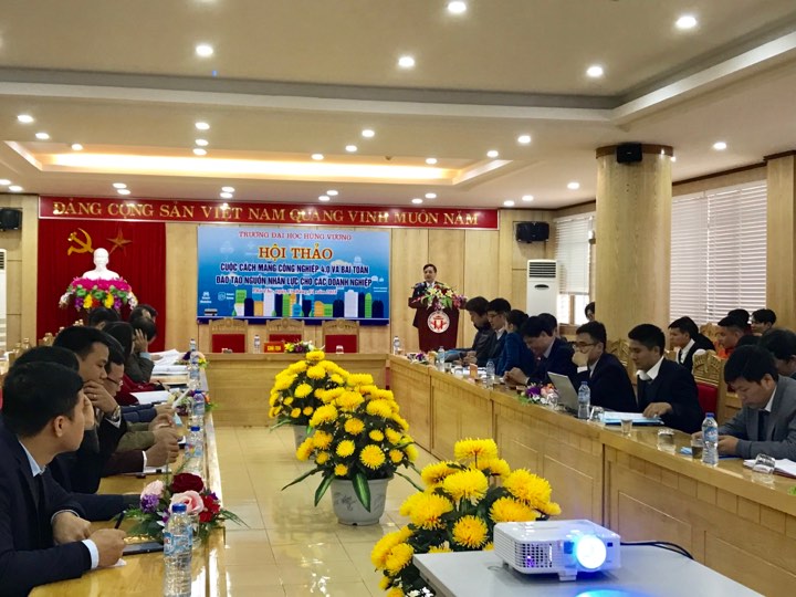 Đại học Hùng Vương tổ chức Hội thảo  “Cuộc cách mạng công nghiệp 4.0 và bài toán đào tạo nguồn nhân lực  cho các doanh nghiệp” 