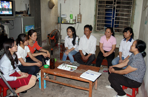 Khắc phục mất cân bằng giới tính khi sinh