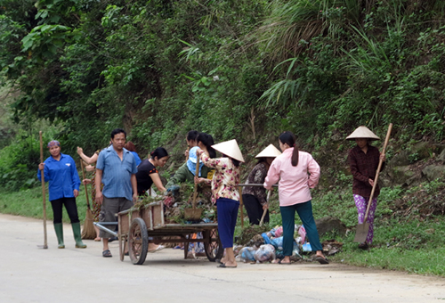 Hiệu quả bước đầu xử lý rác thải ở Thanh Sơn
