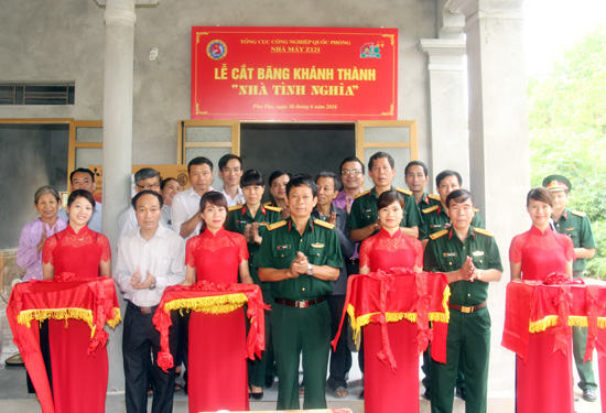 Nhà máy Z121 làm tốt công tác dân vận