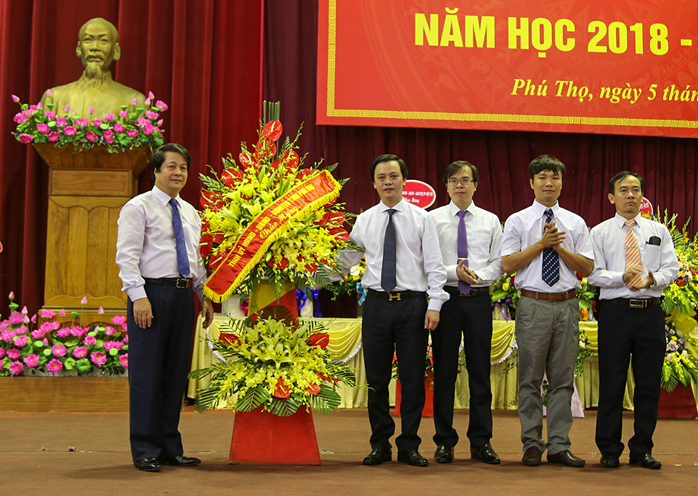 Khai giảng năm học mới 2018 - 2019