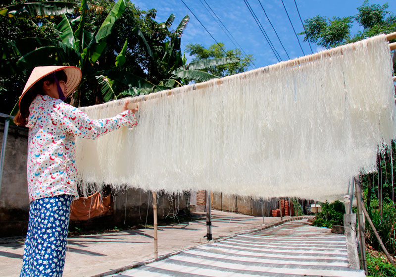 Xuân về trên những làng nghề truyền thống