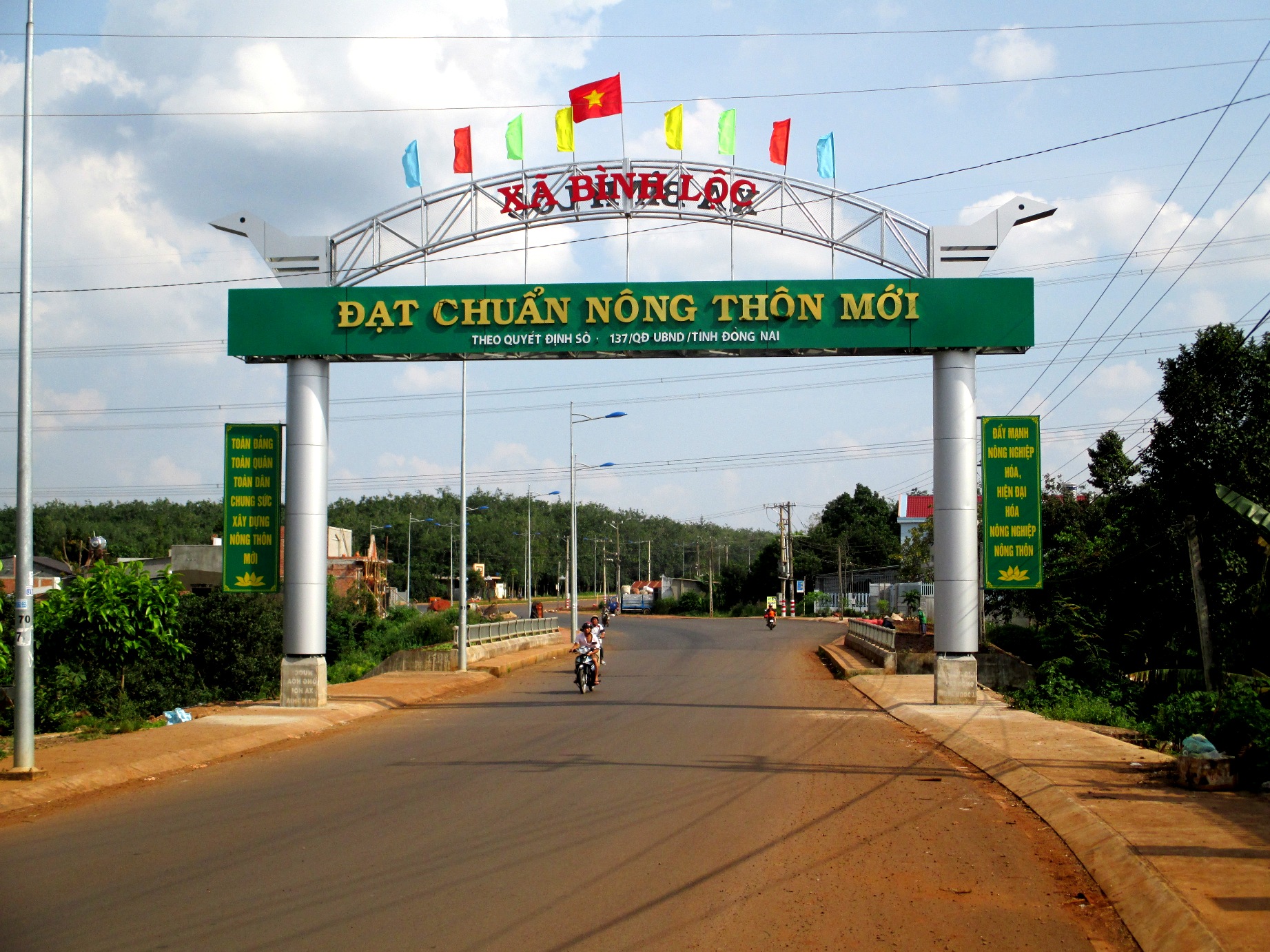 Phê duyệt Chương trình mục tiêu quốc gia xây dựng nông thôn mới giai đoạn 2016-2020